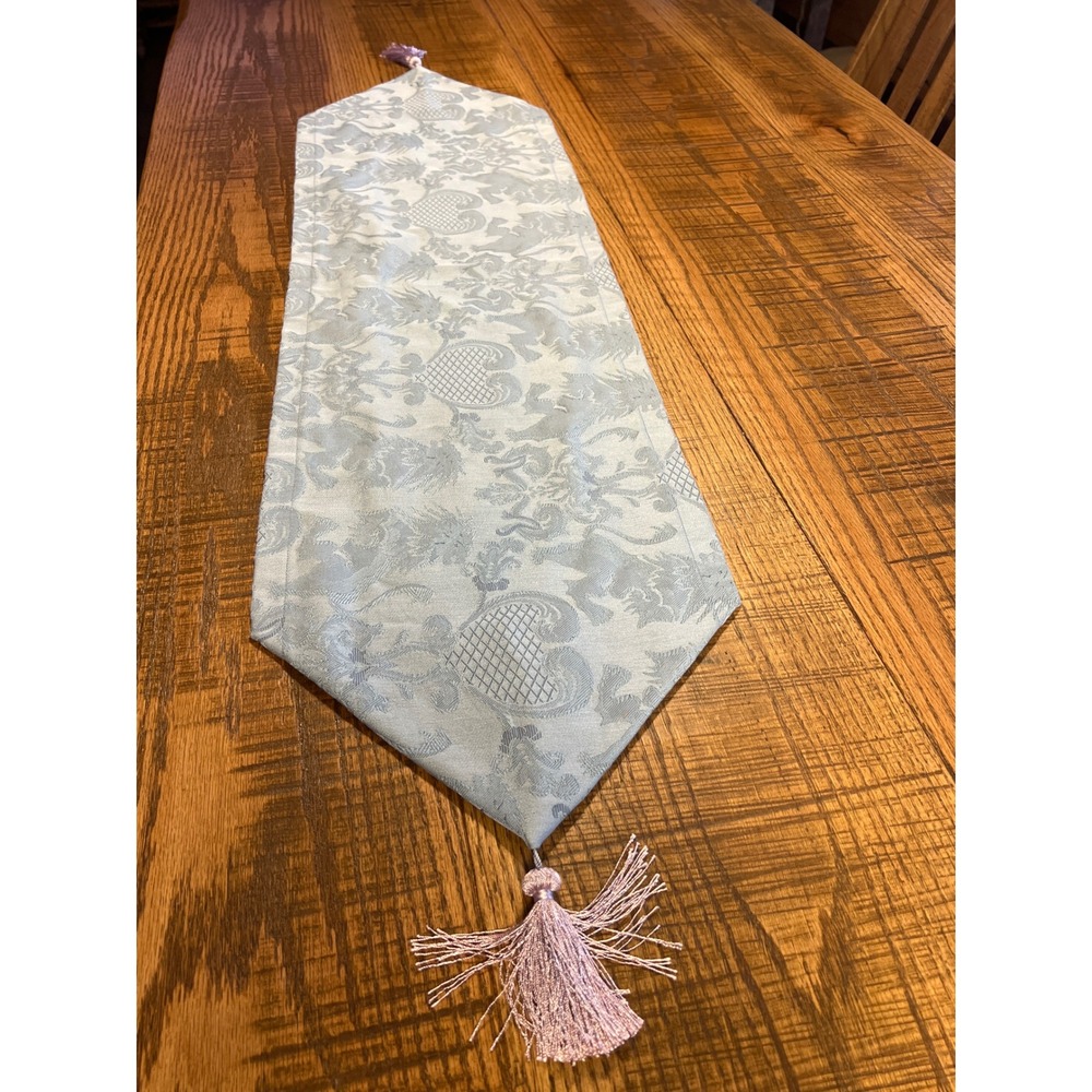 Linda Miller Originals Blue Damask Table Runner Tassel Accent 50x14 formal Dinin
